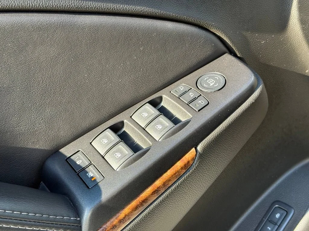 Used 2020 SATIN STEEL METALLIC Chevrolet Premier image 34