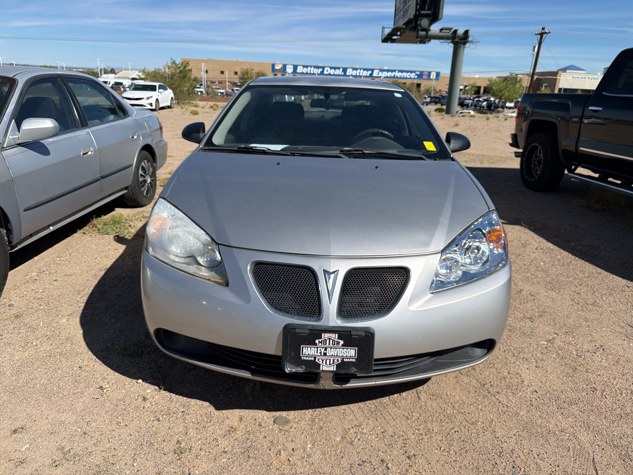 Used 2007  Pontiac G6 image 2