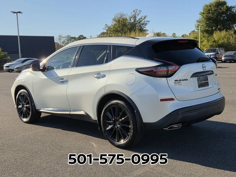 Used 2023 Pearl White NISSAN FWD SV image 3