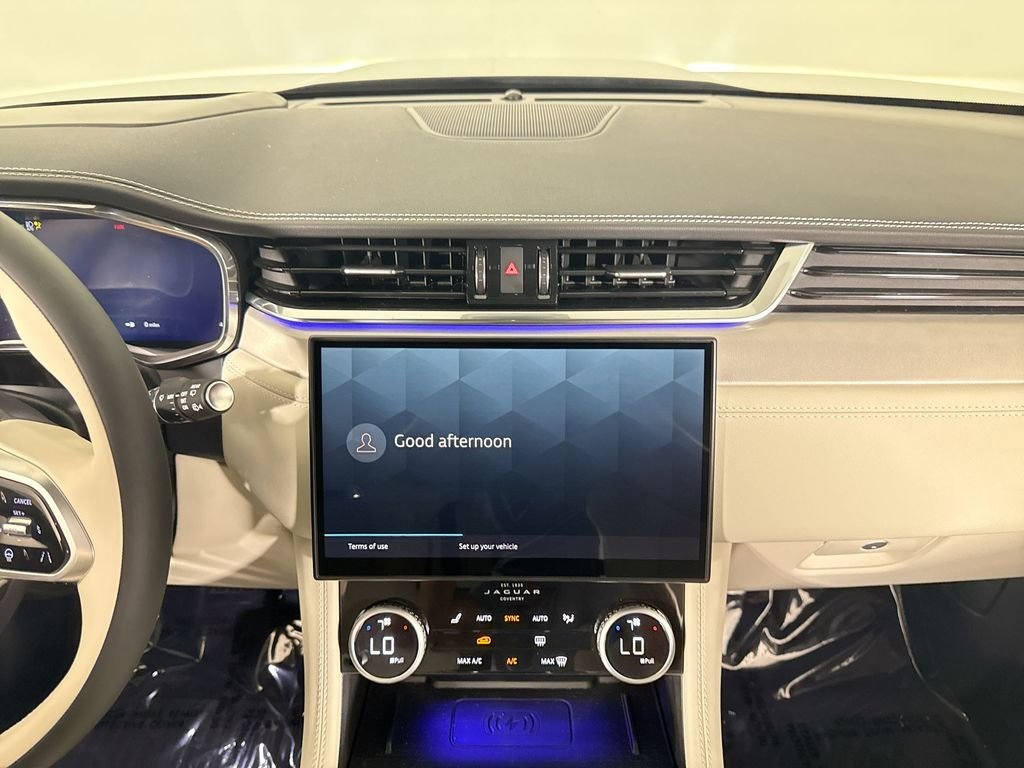 2026 Jaguar F-Pace R-Dynamic S - Photo 16