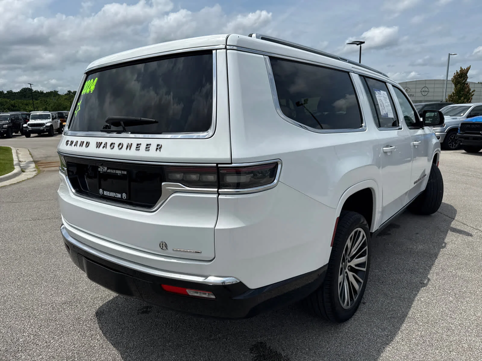 Used 2024 Bright White Clearcoat Jeep Series III image 9