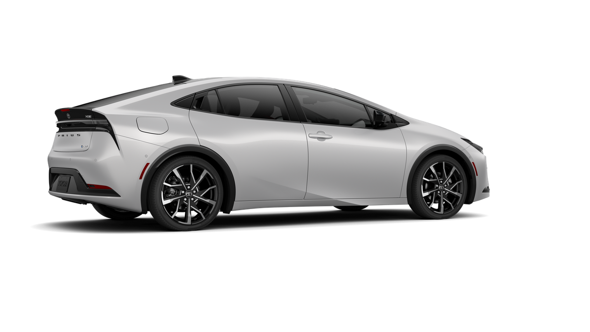 2026 Toyota Prius Plug-in Hybrid XSE Premium - Photo 34