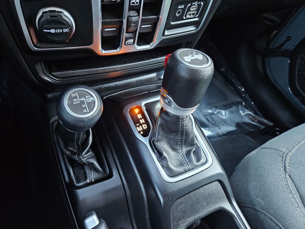 Used 2024 Anvil Clear Coat Jeep Sport S 4xe image 26