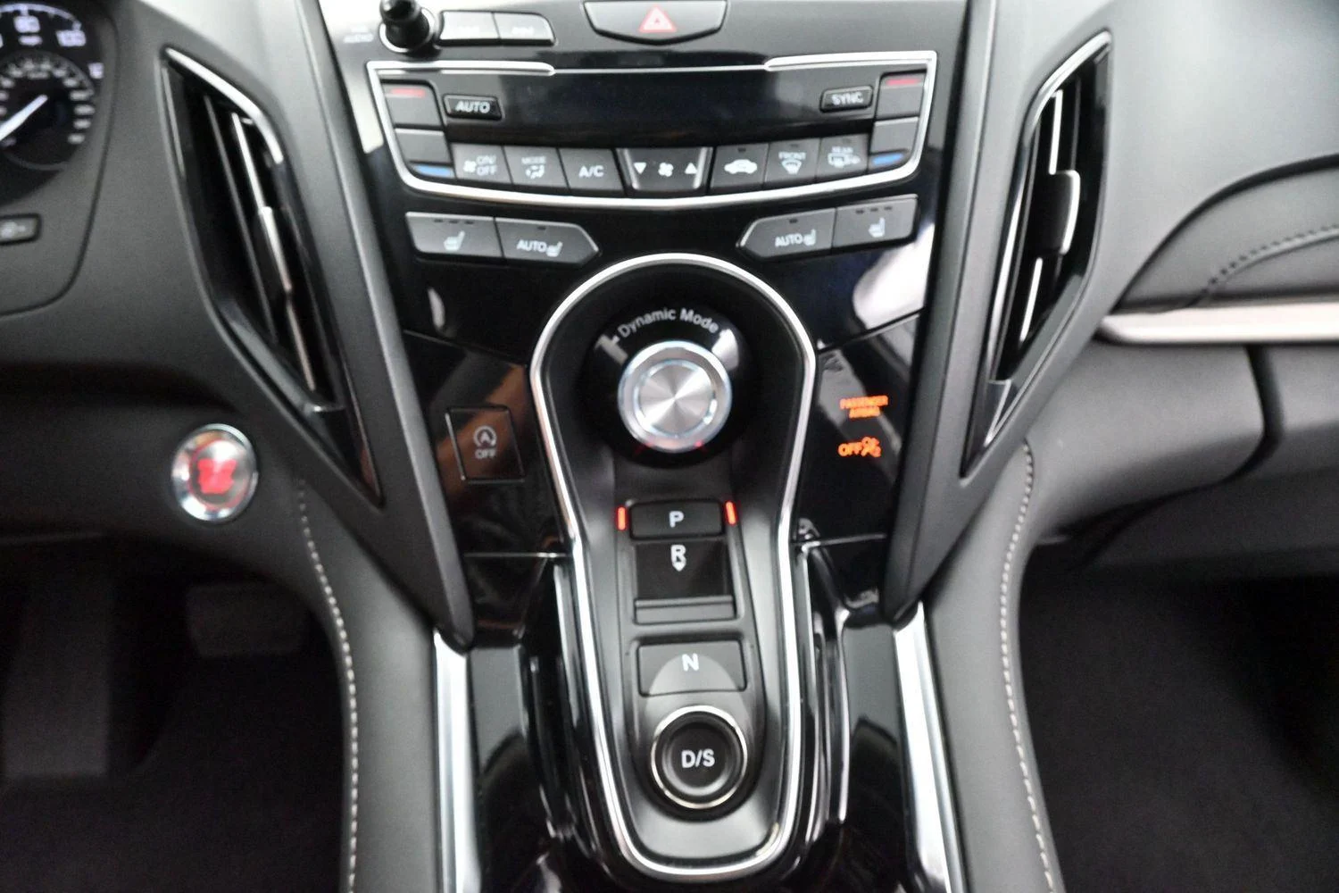 Used 2024 Majestic Black Pearl Acura SH-AWD w/Tech image 25