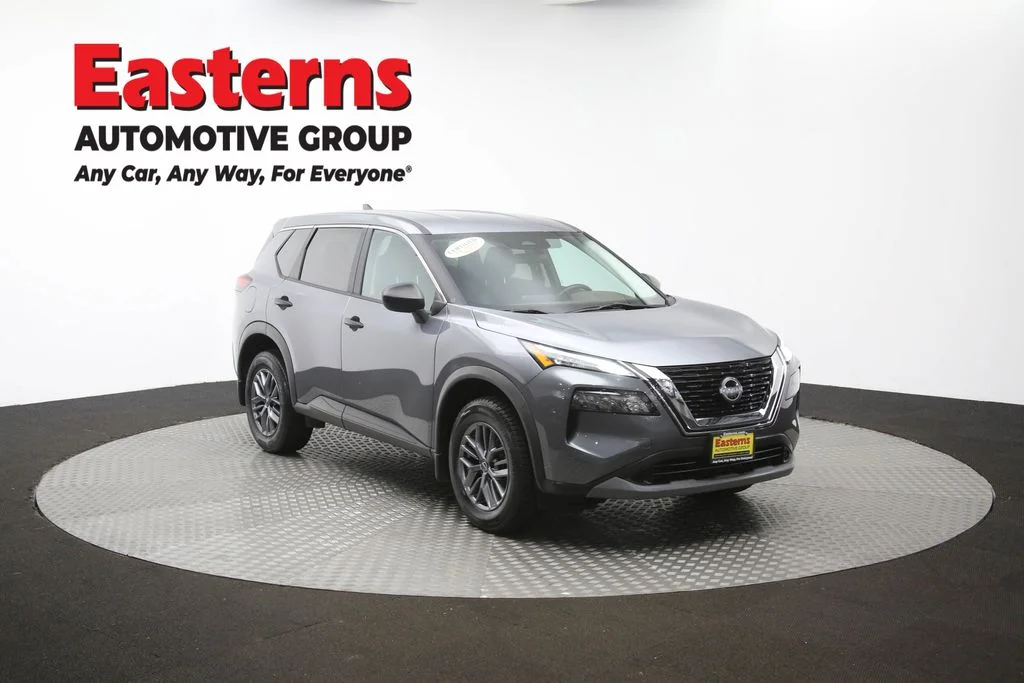 Used 2023 Gray Nissan S image 49