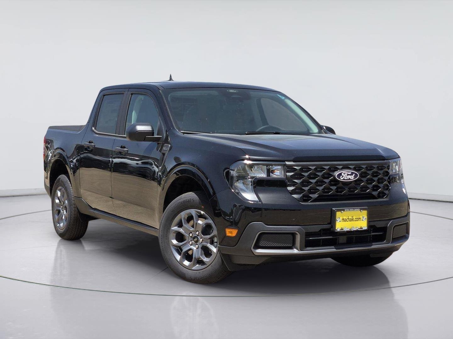 New 2026 Shadow Black Ford XLT image 1