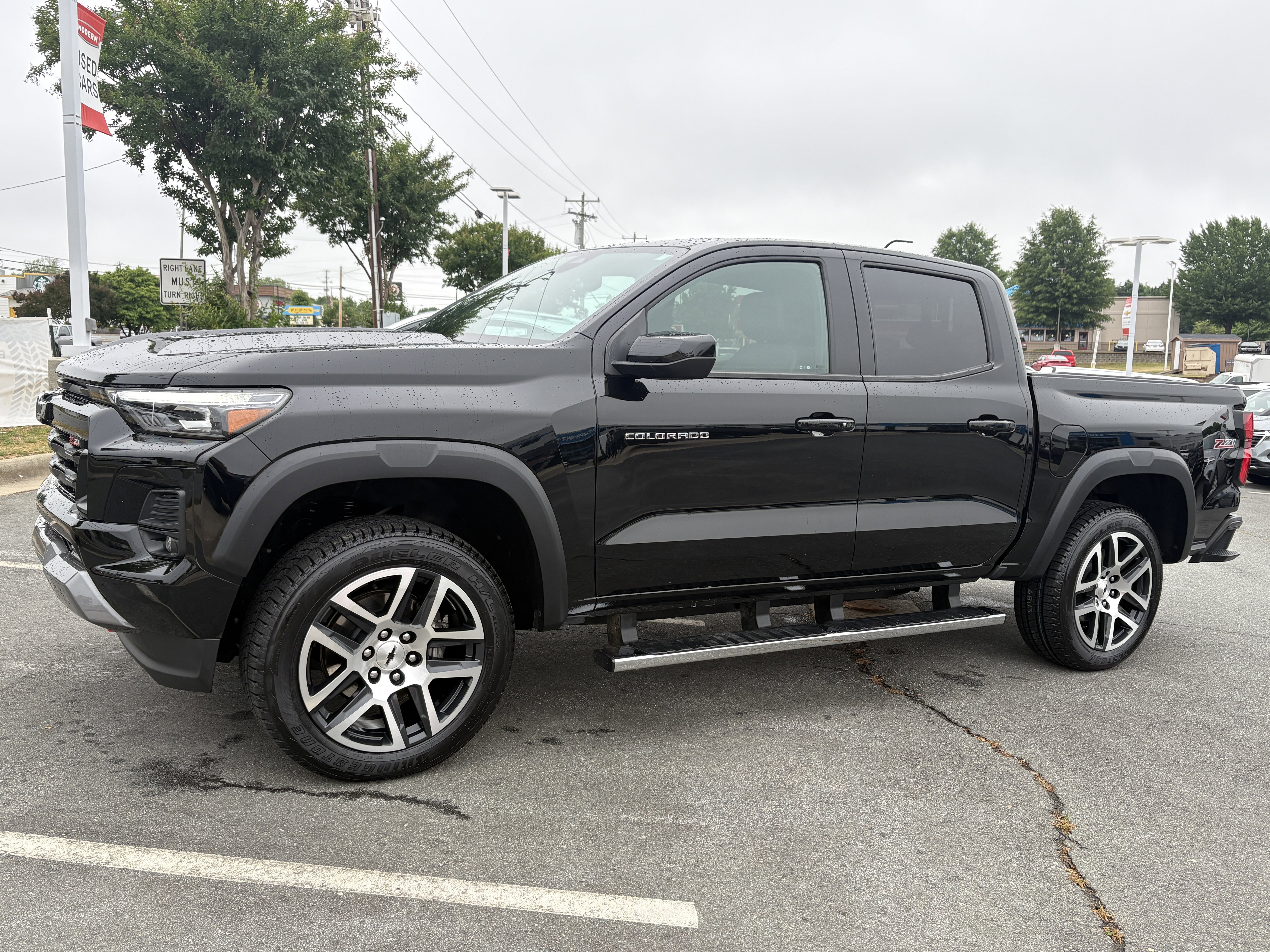 2023 Chevrolet Colorado 4WD Z71 Crew Cab Short Box's photo