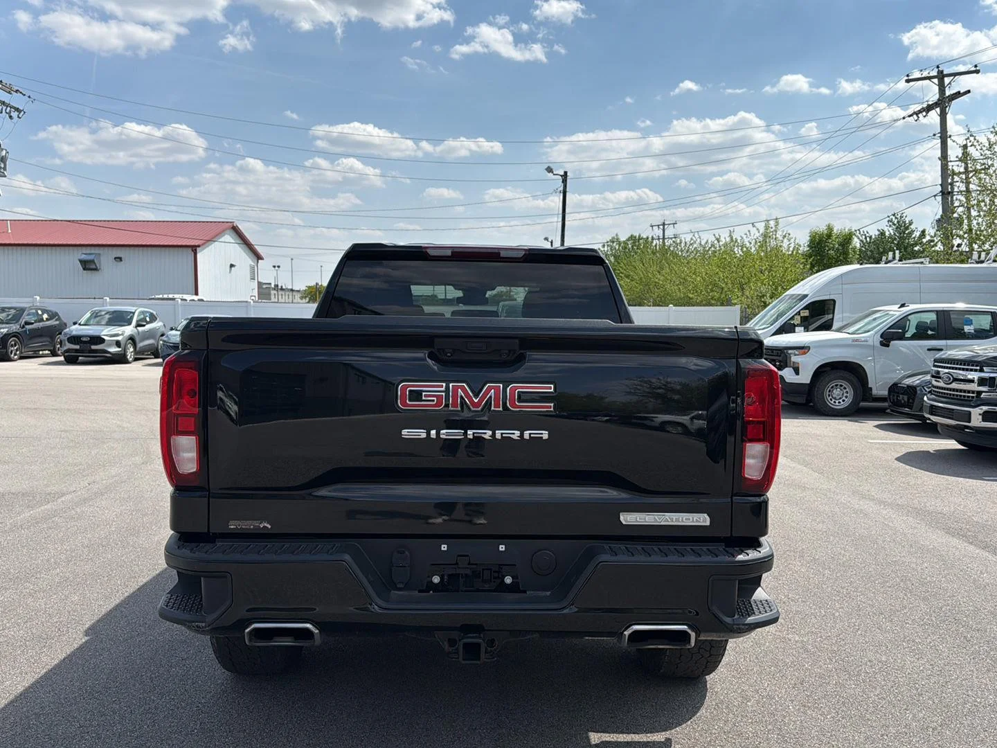 Used 2023 Onyx Black GMC Elevation image 4