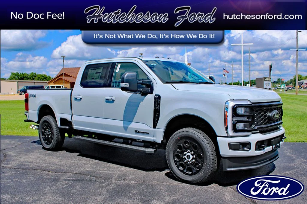 New 2026 Avalanche Ford F-350® XLT image 1