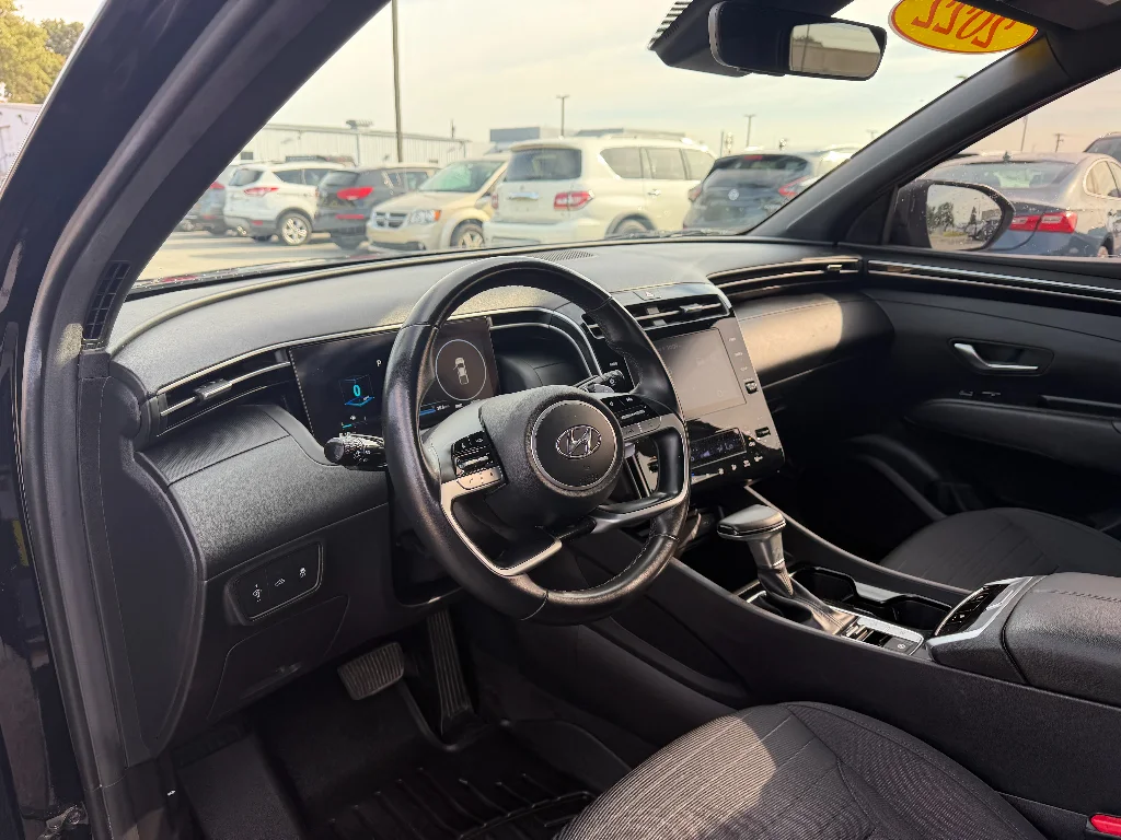 Used 2022 Phantom Black Hyundai SEL Premium image 20