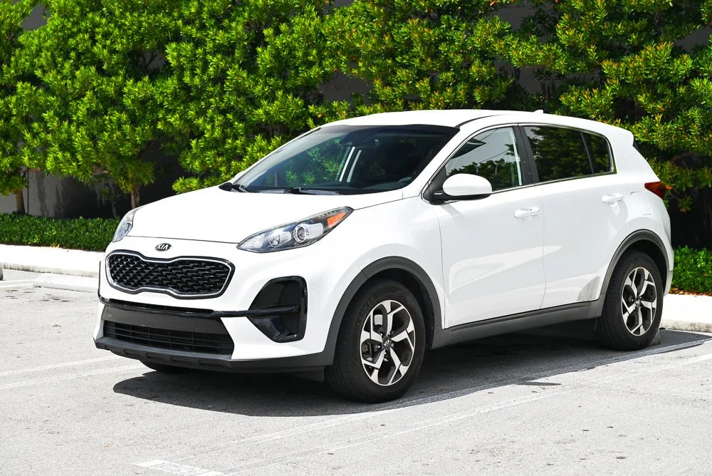 Used 2020 White Kia LX image 1