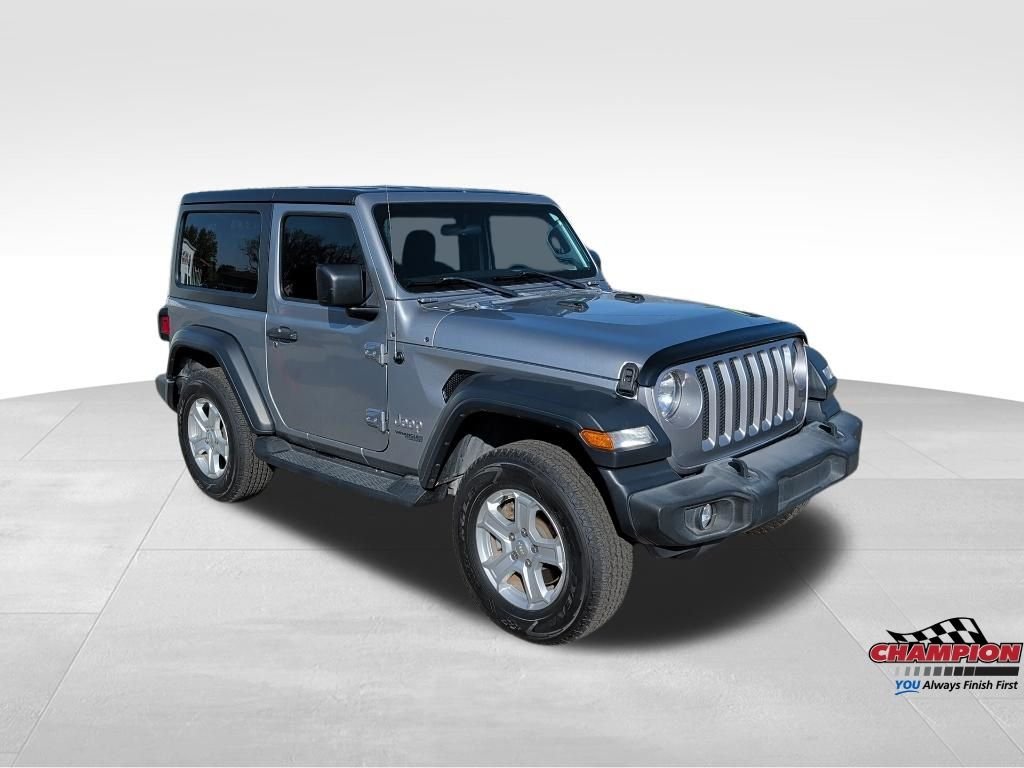 Used 2020 Silver Jeep Sport S image 8