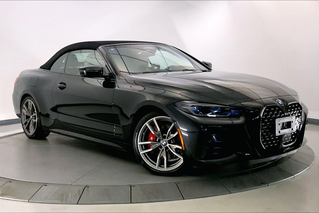 2023 BMW 4 Series M440i Convertible's photo