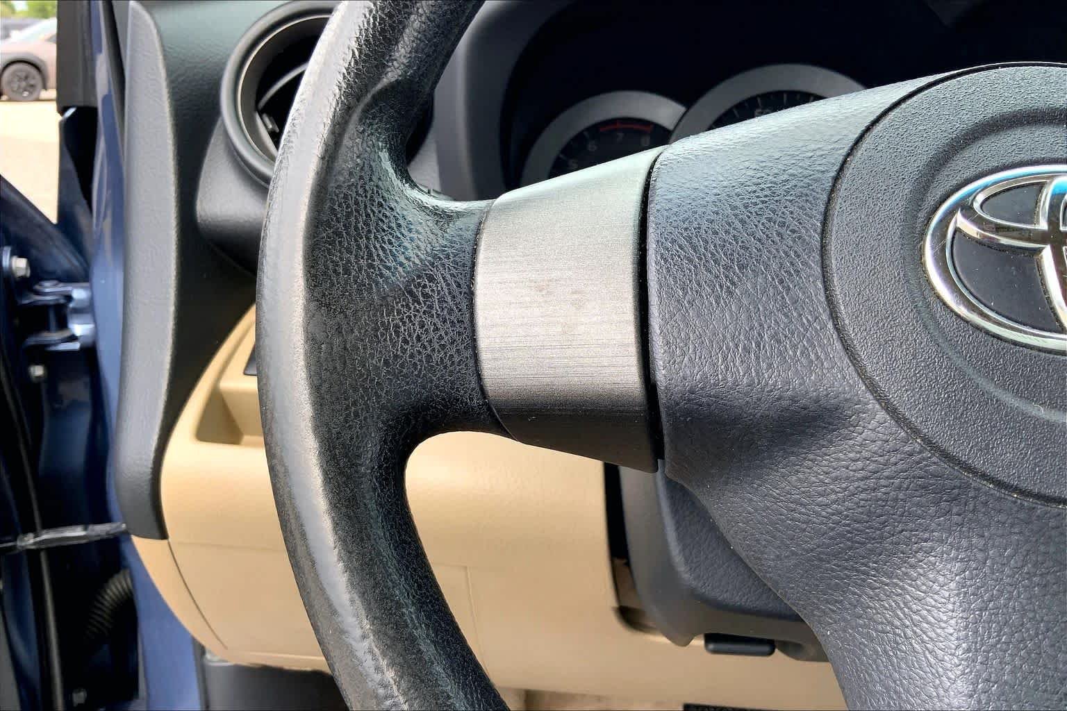 Used 2010 Pacific Blue Metallic Toyota  image 22