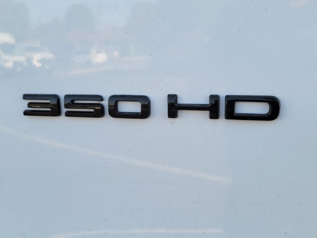 New 2027 Oxford White Ford Cargo Van image 9