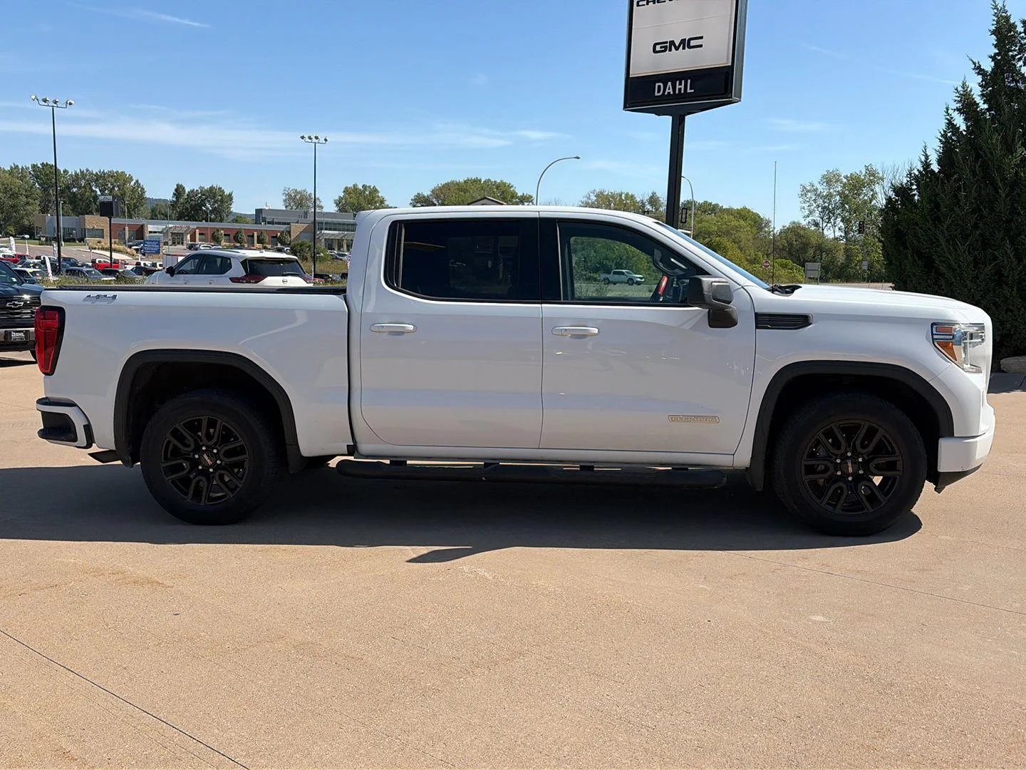Used 2020 GMC Sierra 1500 Elevation with VIN 1GTP9CEK4LZ116320 for sale in Winona, Minnesota