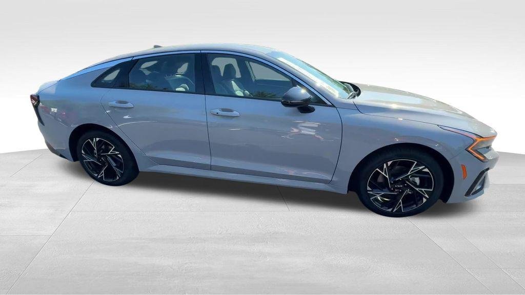 New 2026 Wolf Gray Kia GT-Line FWD image 7