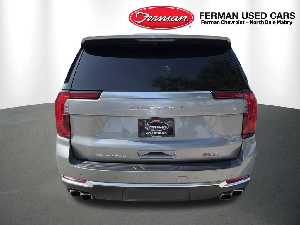 2025 GMC Yukon Denali AWD's photo