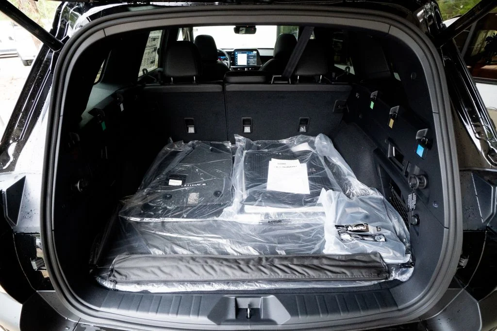 New 2026 CRYSTAL BLACK SILICA Subaru Limited image 20