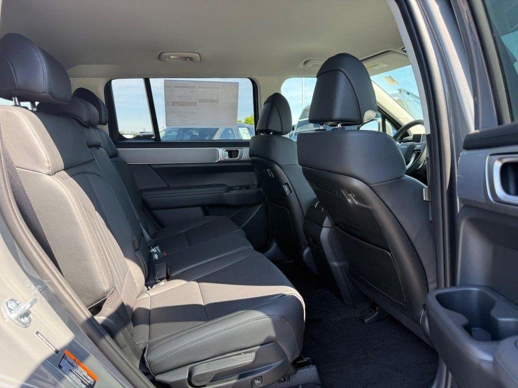 New 2026 Gray Hyundai SEL image 6