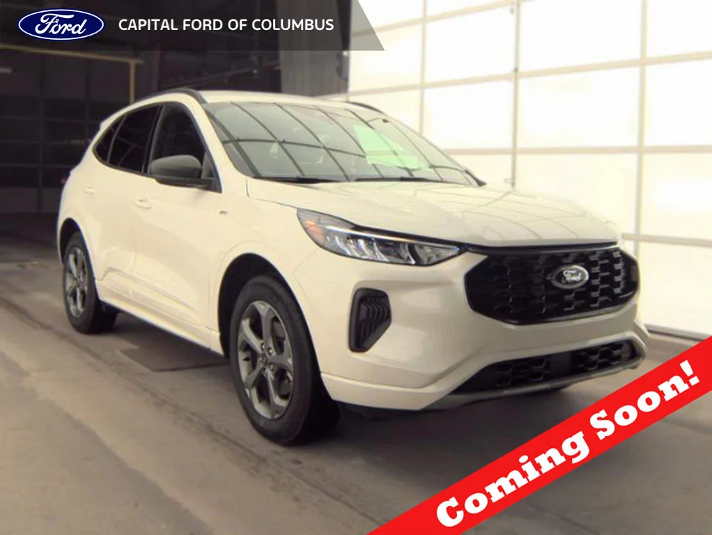 Used 2024 White Metallic Ford ST-Line image 1