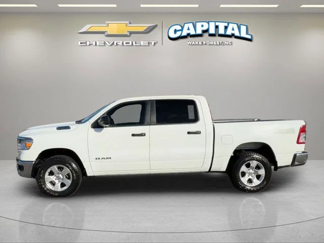 Used 2024 White Ram Big Horn/Lone Star image 3