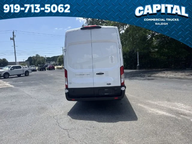 Used 2024 White Ford Base image 8