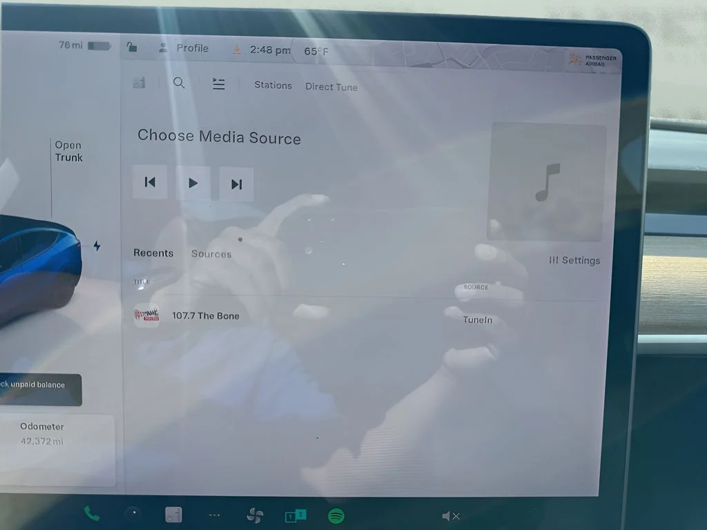 Used 2021 Blue Tesla Long Range image 17
