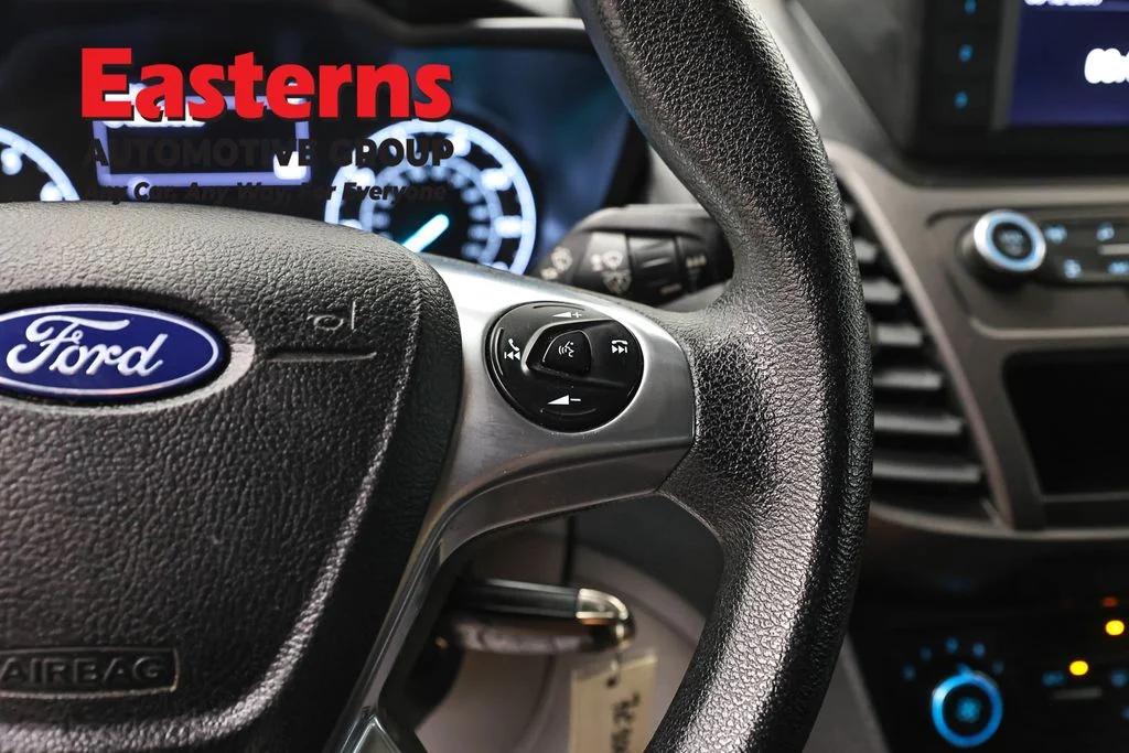 Used 2022 White Ford XL image 16