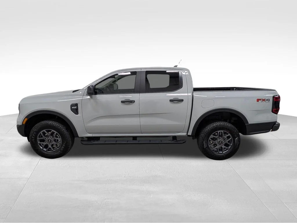 New 2026 Avalanche Ford XLT image 1