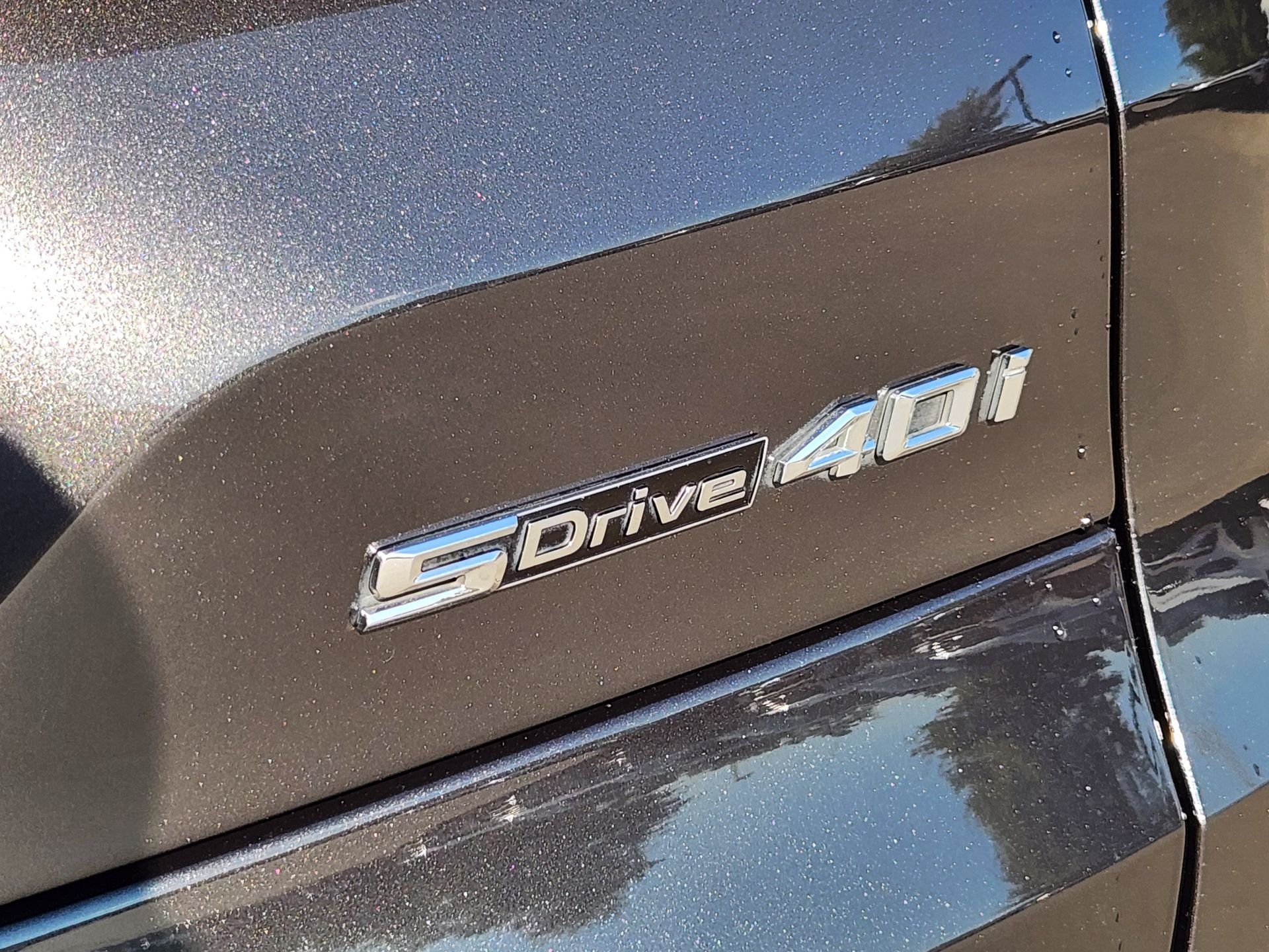 Used 2021 Dark Graphite Metallic BMW sDrive40i image 14