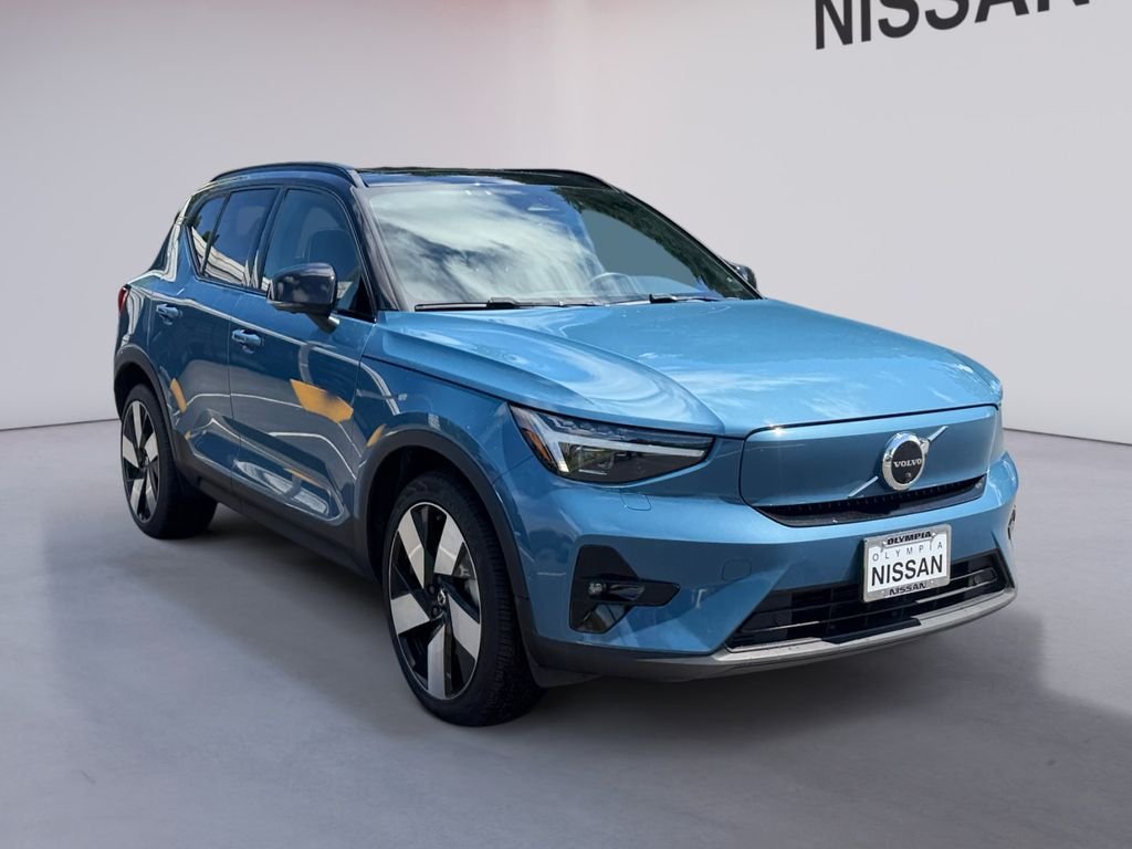 Used 2023 Blue Volvo Ultimate image 8