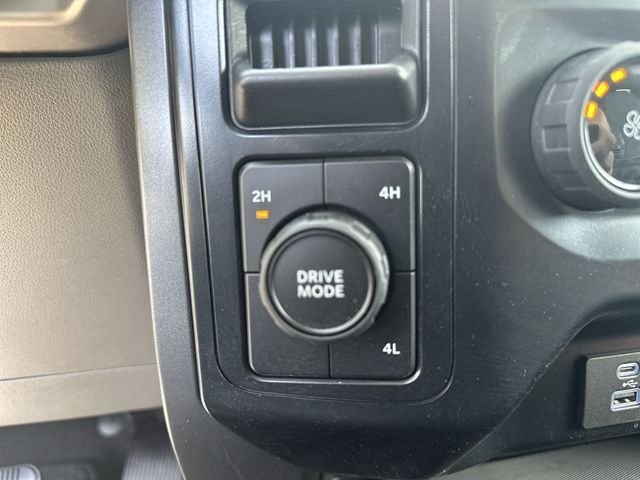 Used 2022 Silver Ford XLT image 40