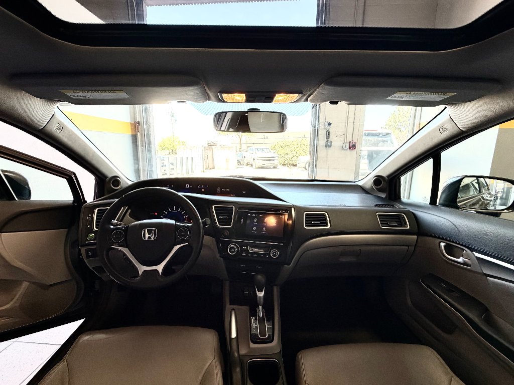 Used 2015 Gray Honda EX-L image 9