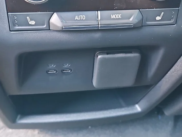 2027 GMC Acadia Elevation - Photo 13