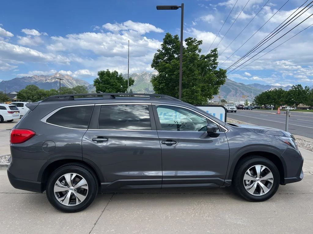 Used 2025 Gray Subaru Premium image 7