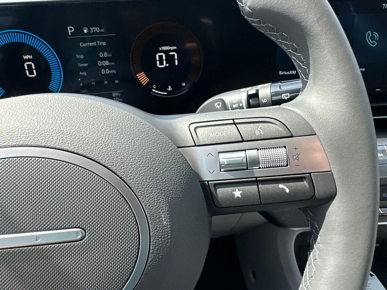 New 2027 White Hyundai SEL Sport AWD image 45