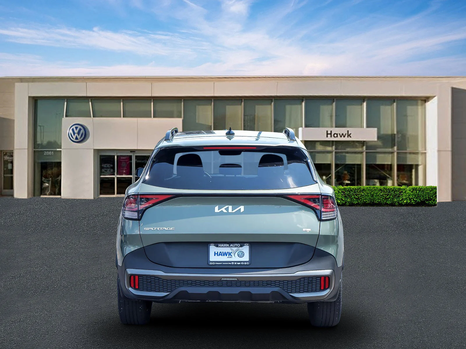 Used 2024 Jungle Green Kia X-Line image 5