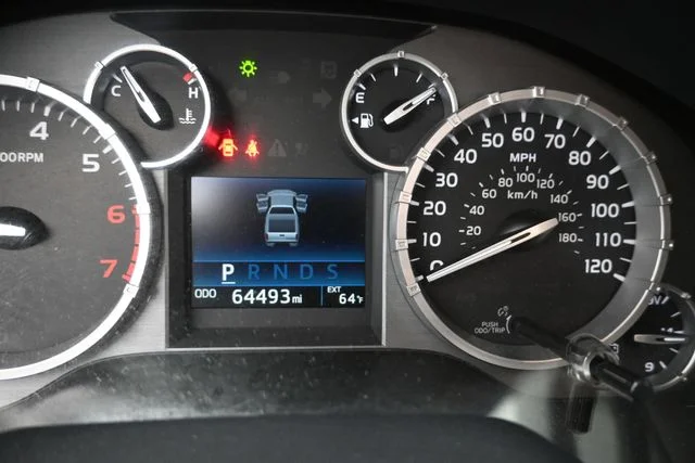 Used 2017 Magnetic Gray Metallic Toyota SR5 image 14