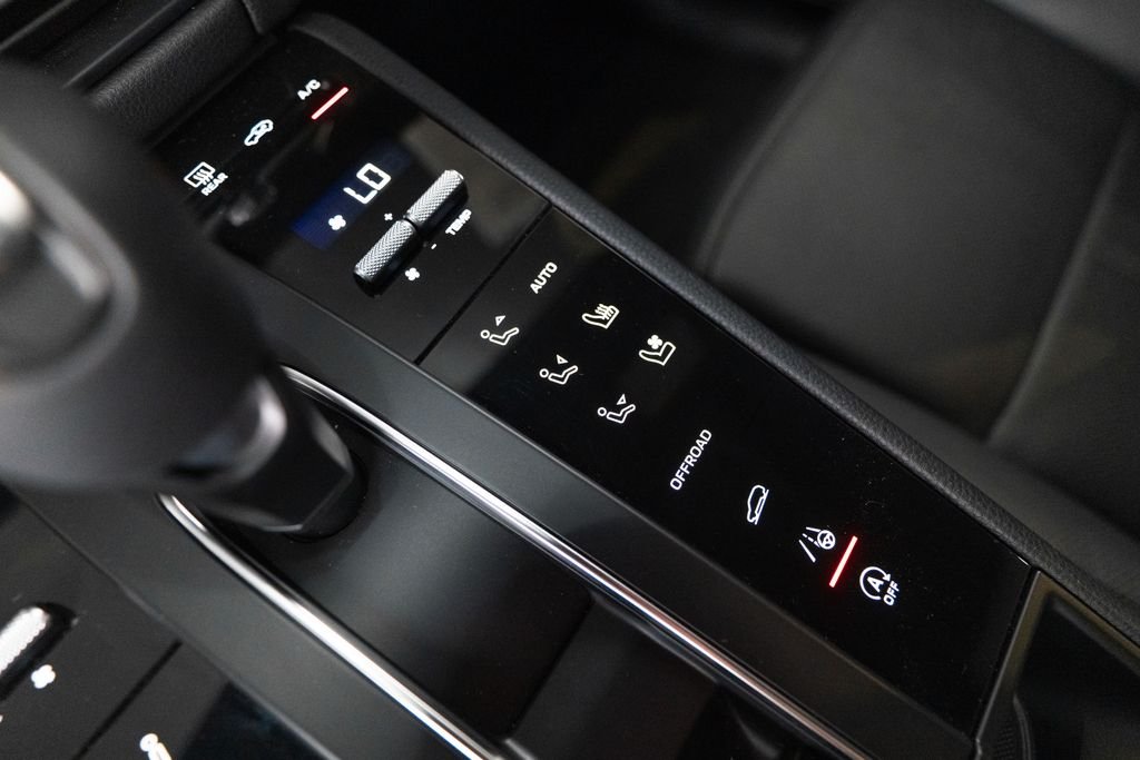 Used 2025 Blue Porsche Premium image 25