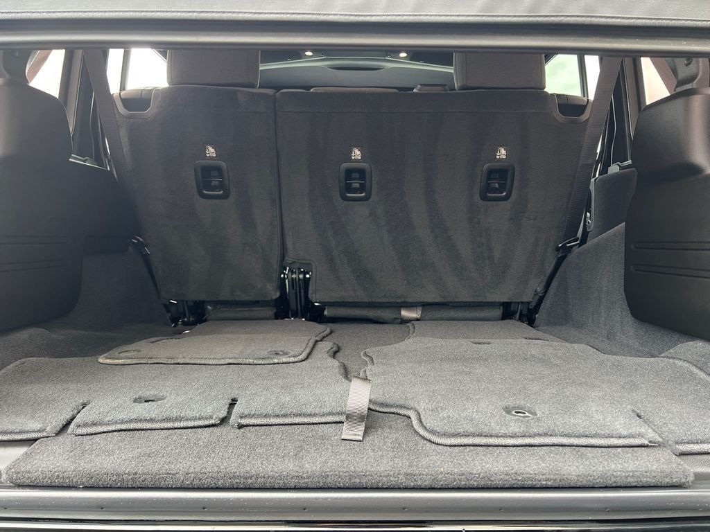 Used 2025 Black Jeep Rubicon image 7