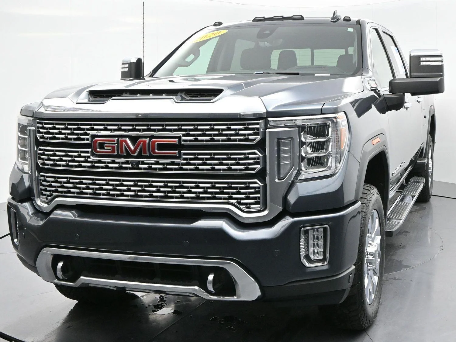 Used 2020 Dark Sky Metallic GMC Denali image 3