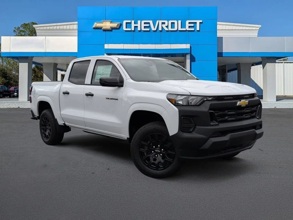 New 2026 Summit White Chevrolet WT image 1