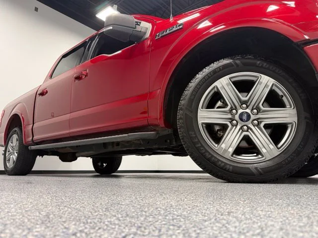 Used 2018 Red Ford XLT image 2