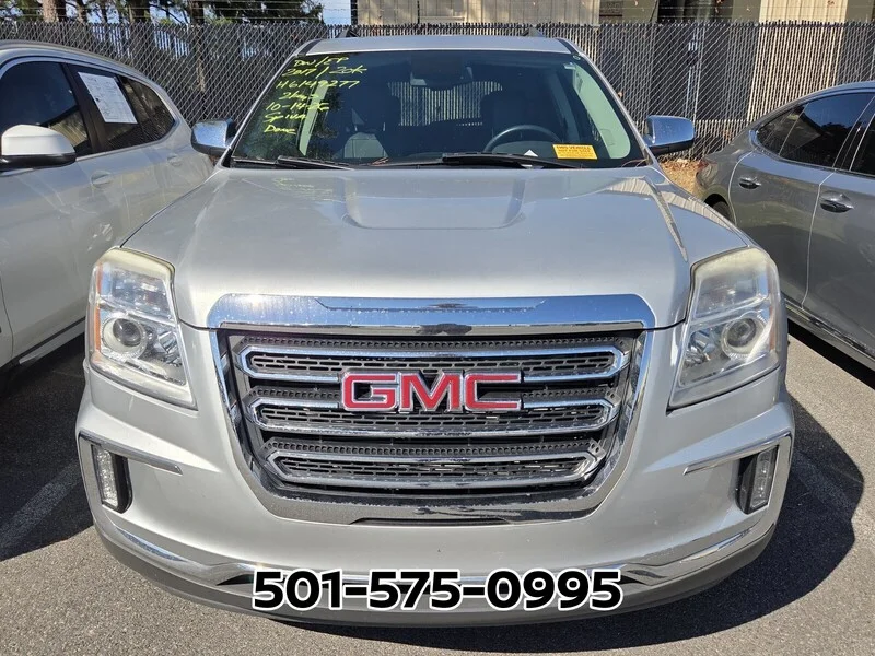 Used 2017 Quicksilver Metallic GMC SLT image 6