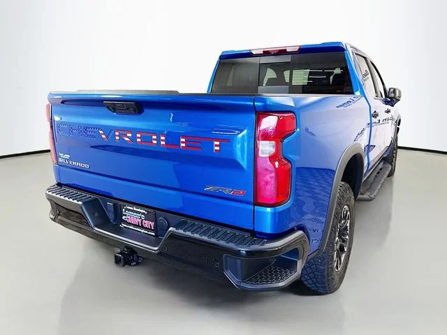 Used 2022 Blue Chevrolet ZR2 image 7