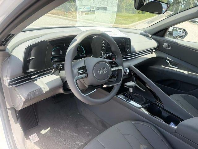 New 2026 White Hyundai Blue image 11