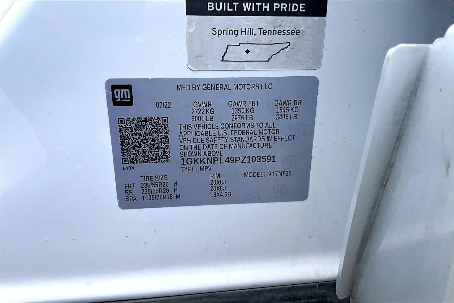 Used 2023 White Frost Tricoat GMC Denali image 36
