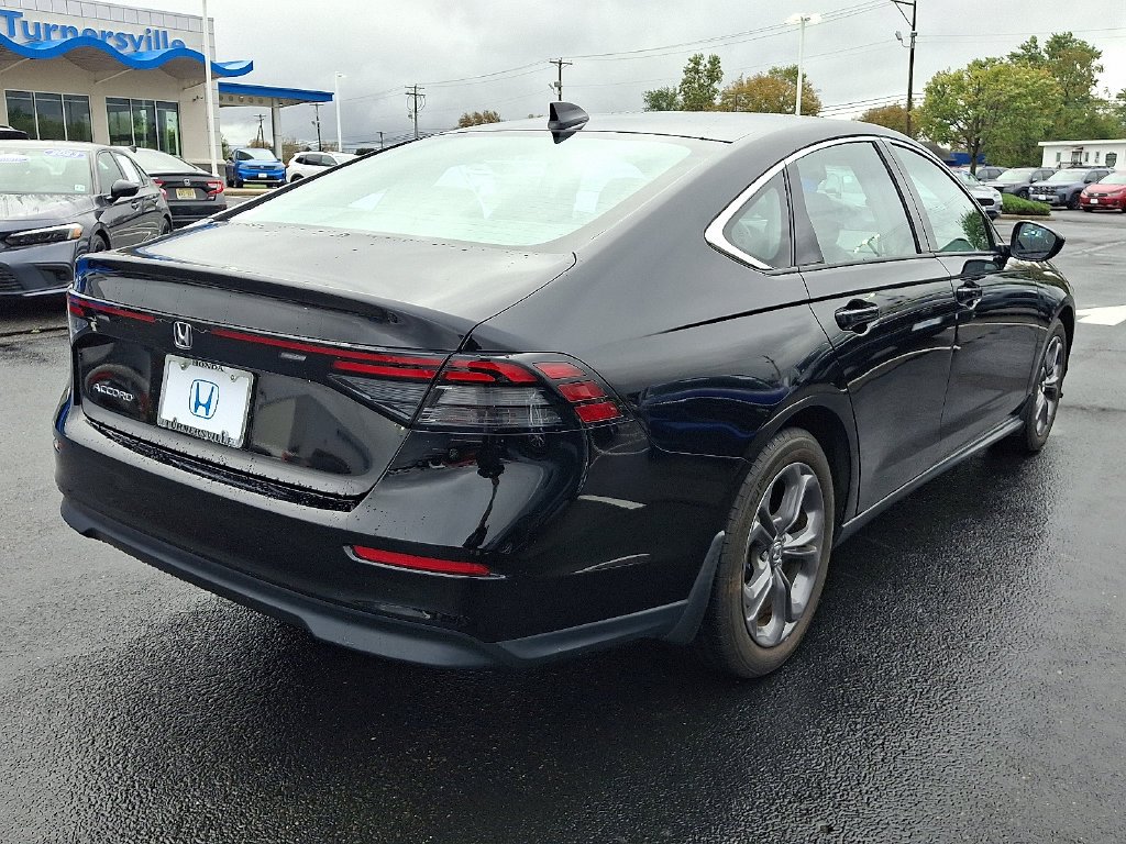Certified Used 2023 Crystal Black Pearl Honda 1.5T EX image 6