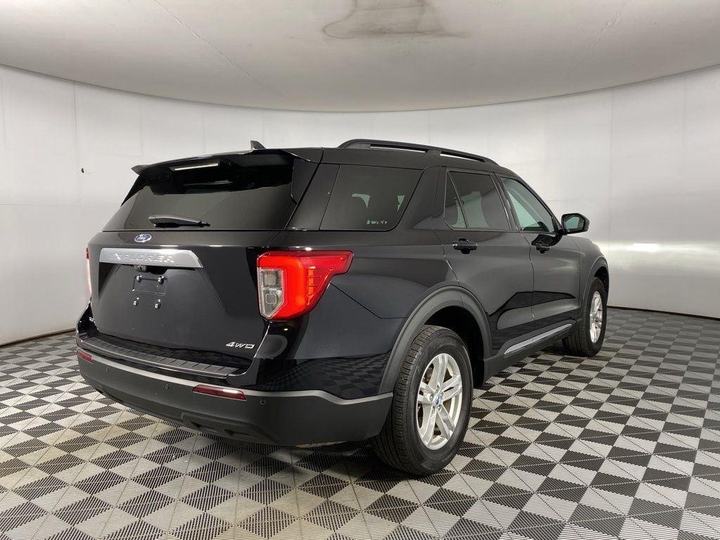 Used 2023 Black Metallic Ford XLT image 13